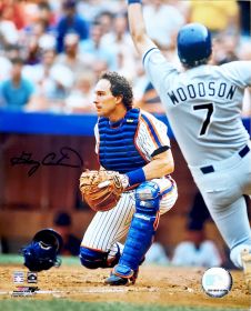 Gary Carter Signed New York Mets Catcher Photo