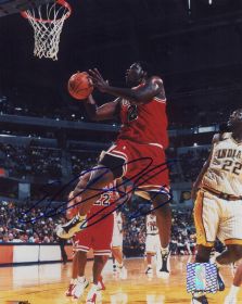 Eddy Curry Signed Chicago Bulls Action vs Pacers Photo