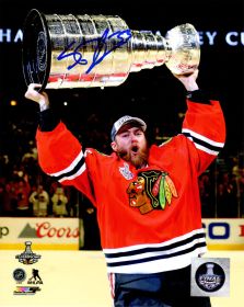 Scott Darling Signed Chicago Blackhawks 2015 Stanley Cup Trophy Photo